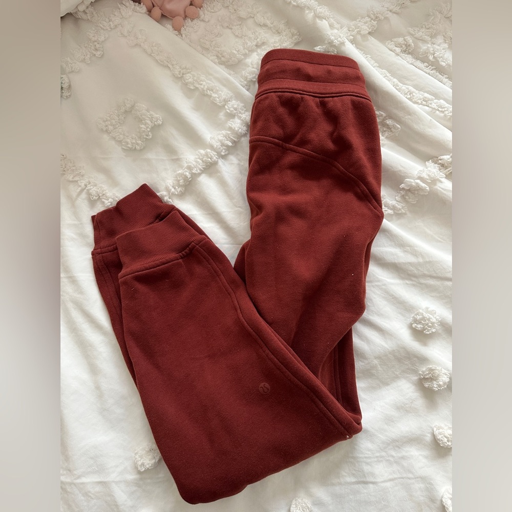 Lululemon sweatpants